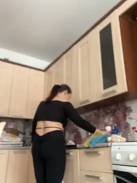 AlexaYvonne online show from 02-04-26, 05:35