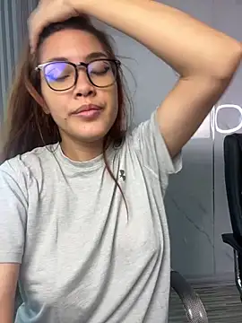 CrystalFairy007 online show from 05-16-26, 03:49
