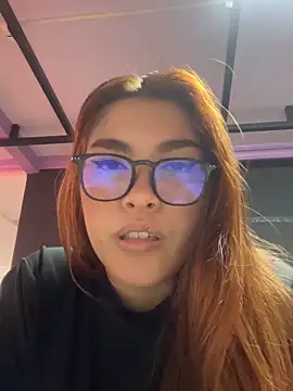 CrystalFairy007 online show from 05-04-26, 04:05