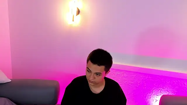 RicciRizzo online show from 03-26-26, 01:26