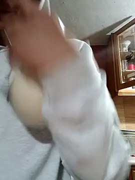 Hxzelmxnix online show from 03-06-26, 05:24