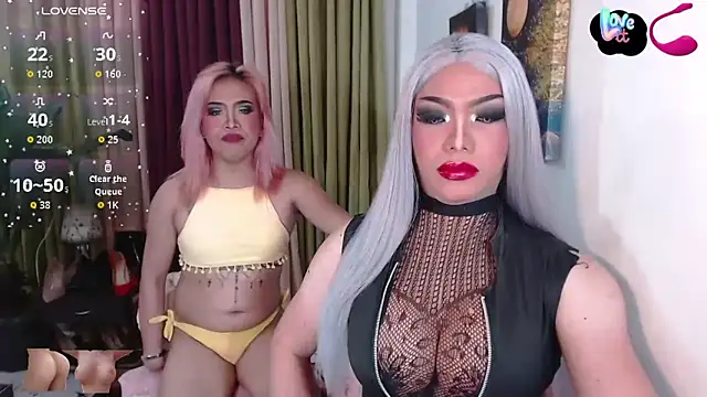 QueensOfcum online show from 02-25-26, 01:28