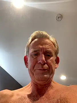 Pierre4tjyxx online show from 03-13-26, 06:07