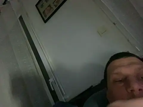 Snapshot of gege206S chatting on 01-05-26, 08:34 gege206S online show from 01-05-26, 08:34