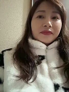 Snapshot of 69_yuna_69 chatting on 02-13-26, 09:31 69 yuna 69 online show from 02-13-26, 09:31