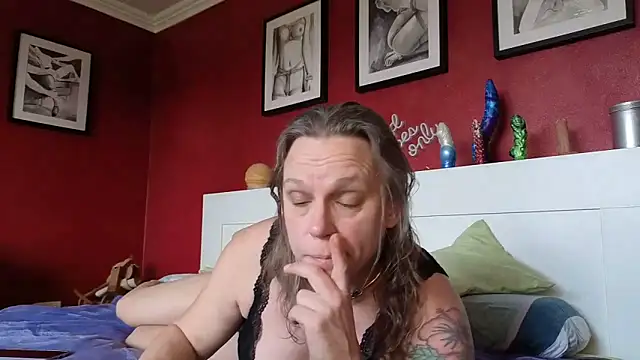 XylaPhoenix online show from 02-26-26, 01:11