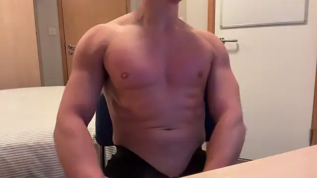 Tommy2165 online show from 04-19-26, 08:33