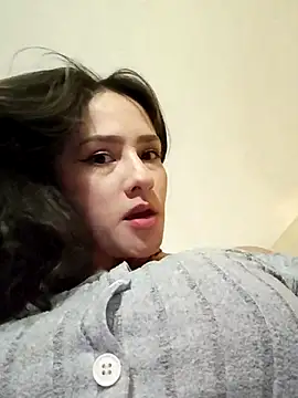 juliiaroberts online show from 04-06-26, 03:57