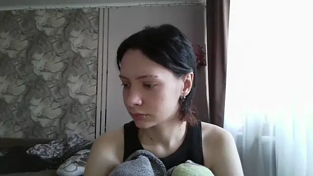 LxayBloom online show from 02-11-26, 05:40