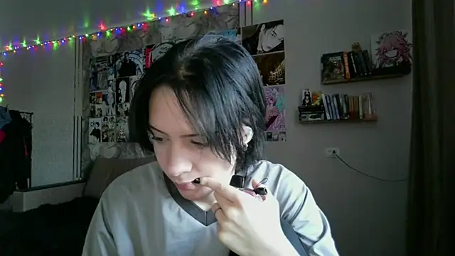 Snapshot of LxayBloom chatting on 01-15-26, 06:28 LxayBloom online show from 01-15-26, 06:28