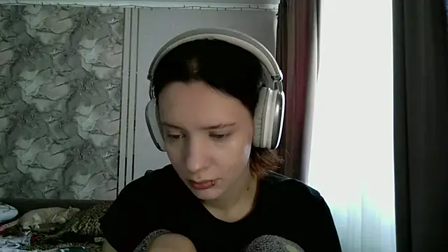 LxayBloom online show from 02-22-26, 09:44