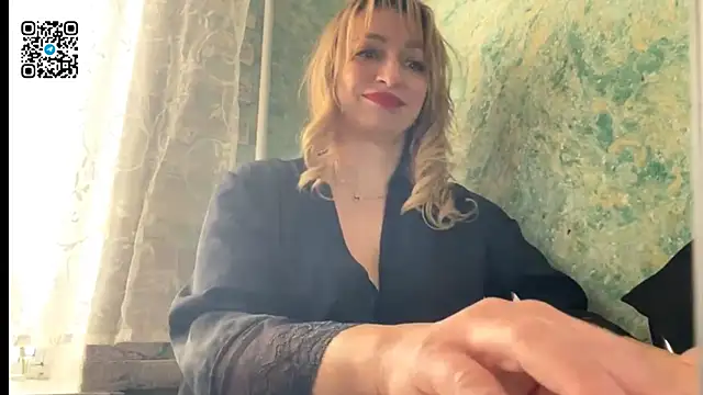 Lapussia  online show from 03-29-26, 01:35