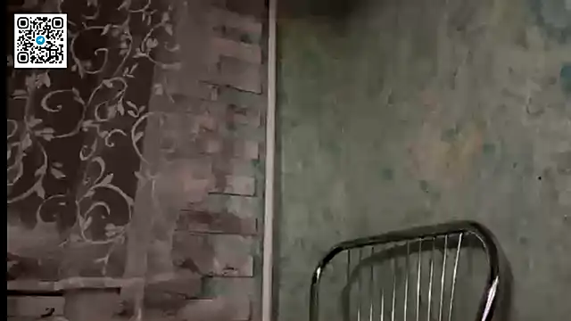 Snapshot of Lapussia_ chatting on 02-24-26, 07:59 Lapussia online show from 02-24-26, 07:59