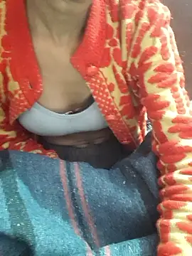 Royal Gril online show from 01-08-26, 03:45