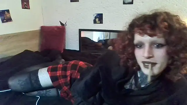 gracelustxx online show from 02-13-26, 04:40