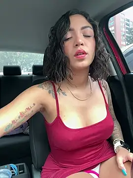 Snapshot of SofyDreammy chatting on 03-19-26, 04:18 SofyDreammy online show from 03-19-26, 04:18