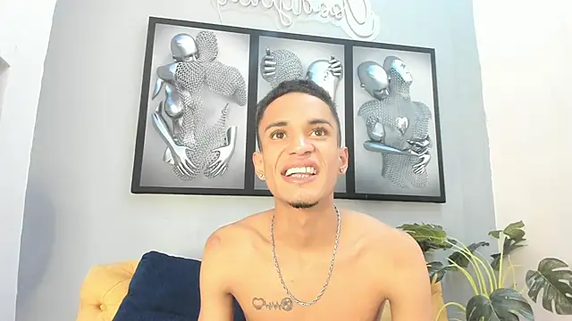 Snapshot of dean_cooper chatting on 02-07-26, 07:00 dean cooper online show from 02-07-26, 07:00