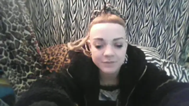 Snapshot of spiralhokkaido23 chatting on 01-10-26, 11:49 spiralhokkaido23 online show from 01-10-26, 11:49