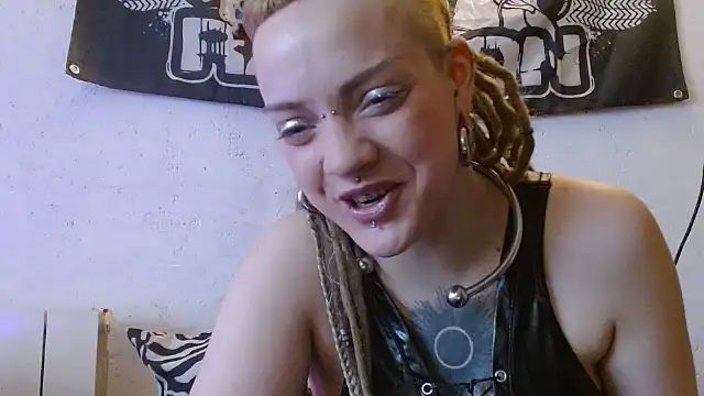 spiralhokkaido23 online show from 02-06-26, 09:38