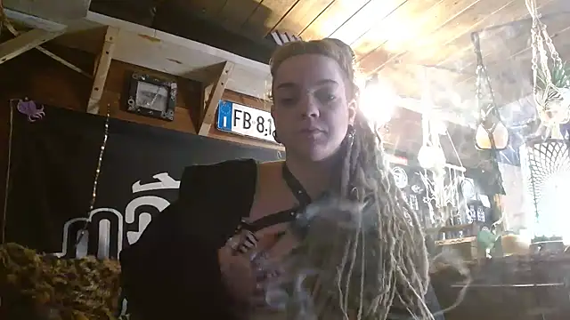 spiralhokkaido23 online show from 03-12-26, 12:53