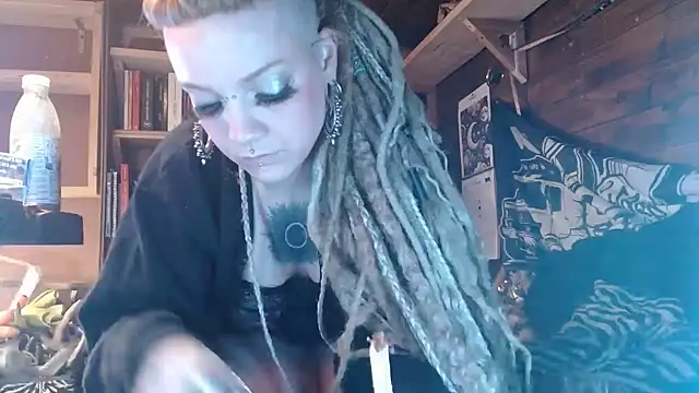 spiralhokkaido23 online show from 04-02-26, 12:23