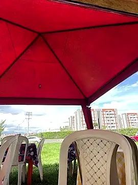 Snapshot of Guianna27 chatting on 01-12-26, 06:26 Guianna27 online show from 01-12-26, 06:26