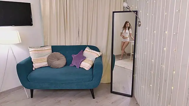 sheilaa pink online show from 04-08-26, 07:26