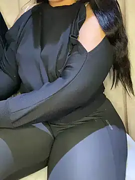 Snapshot of Lina_Velvet_ chatting on 01-13-26, 08:40 Lina Velvet online show from 01-13-26, 08:40