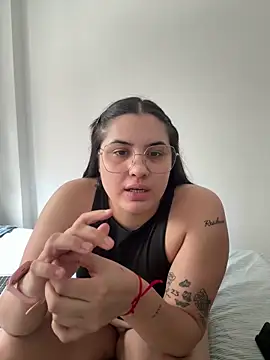 Snapshot of chinaaa2333 chatting on 02-09-26, 12:25 chinaaa2333 online show from 02-09-26, 12:25