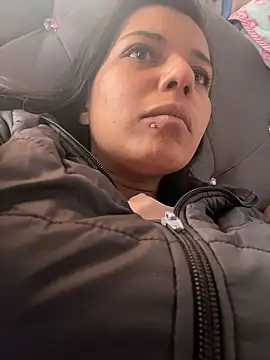 cinthia2011 online show from 01-14-26, 06:00