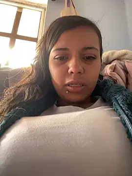 cinthia2011 online show from 01-16-26, 04:44