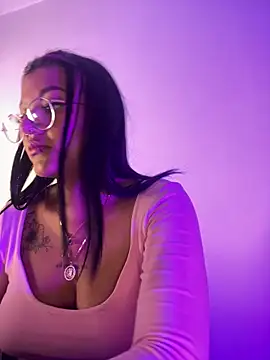 queen of you heart online show from 04-11-26, 10:35