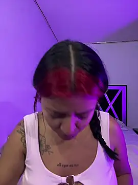 queen of you heart online show from 02-10-26, 01:37