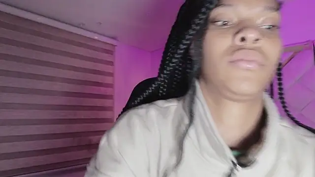 mia gatesvg online show from 03-07-26, 03:46