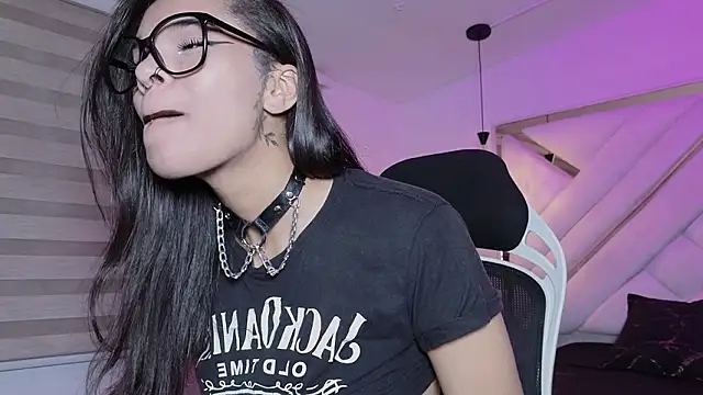 mia gatesvg online show from 02-07-26, 02:52