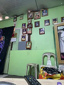 EnviousMaddie online show from 03-25-26, 02:23