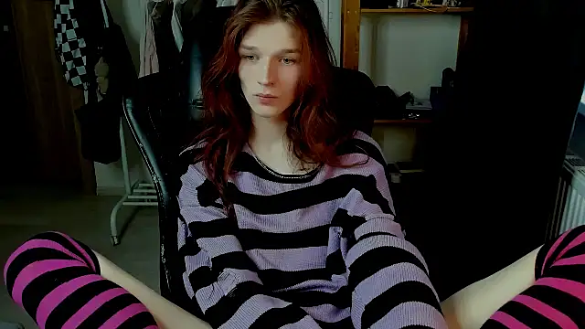 iceseeker2 online show from 04-13-26, 06:06