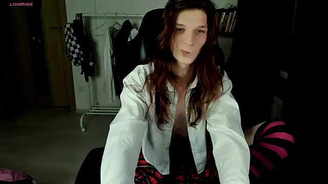 iceseeker2 online show from 03-14-26, 09:43