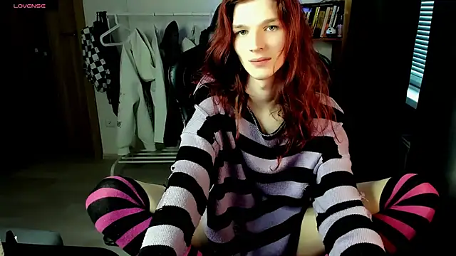 iceseeker2 online show from 03-23-26, 03:12