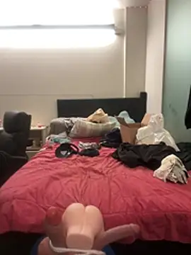 8plus4u2 online show from 01-15-26, 06:06