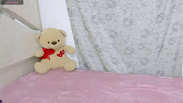 bamby kittyy online show from 01-08-26, 02:06