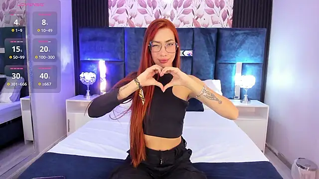 LolaGray   online show from 02-12-26, 07:02