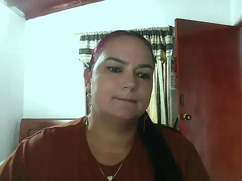 Snapshot of Roja_tentacion chatting on 02-10-26, 09:03 Roja tentacion online show from 02-10-26, 09:03