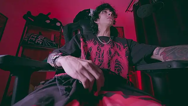 Olliver   y online show from 03-02-26, 04:02