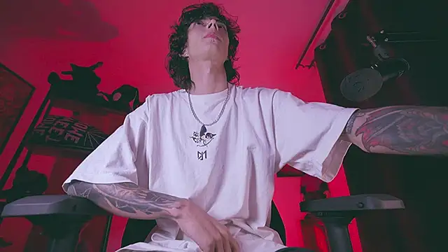 Olliver   y online show from 02-16-26, 02:54