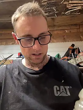 WIDBIGWHITECOCK online show from 02-17-26, 05:27