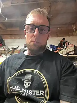 WIDBIGWHITECOCK online show from 02-12-26, 06:13