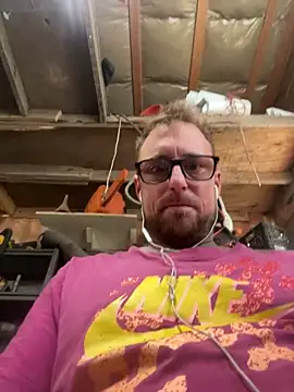WIDBIGWHITECOCK online show from 05-23-26, 05:45