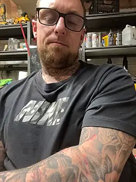 WIDBIGWHITECOCK online show from 03-04-26, 10:01