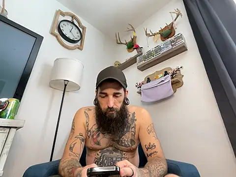 Snapshot of ScottyBighorn chatting on 01-10-26, 06:25 ScottyBighorn online show from 01-10-26, 06:25